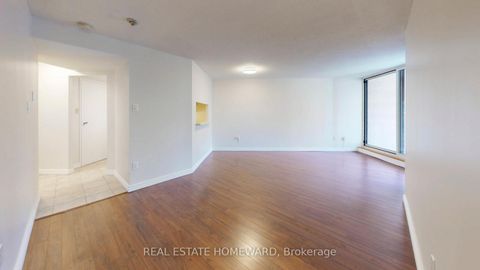 Photo 9 at 409 - 77 Maitland Place, South St. James Town, Toronto