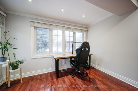 Photo 7 at 18 Doverwood Court, Newtonbrook East, Toronto