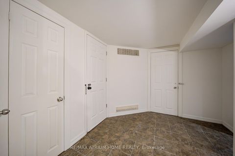 Photo 38 at 18 Doverwood Court, Newtonbrook East, Toronto