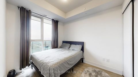 Photo 19 at 1504 - 2550 Simcoe Street N, Windfields, Oshawa