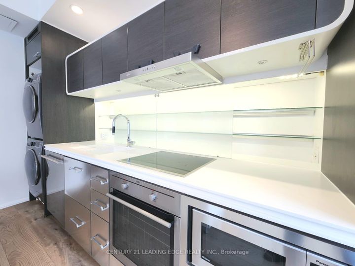 Photo 10 at 701 - 45 Charles Street E, Yonge Corridor, Toronto