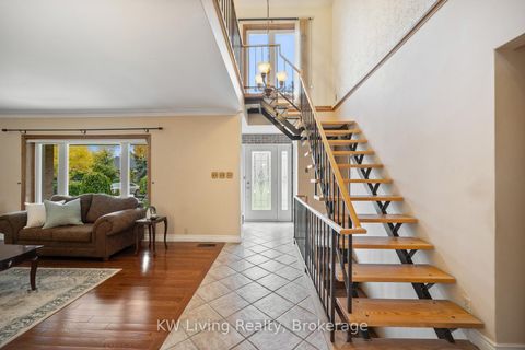 Photo 2 at 55 Hillside Avenue, Concord, Vaughan