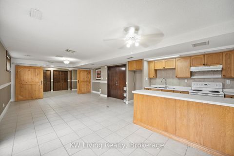 Photo 34 at 55 Hillside Avenue, Concord, Vaughan