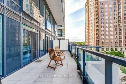 Photo 27 at 543 - 20 Inn On The Park Drive, Don Mills, Toronto