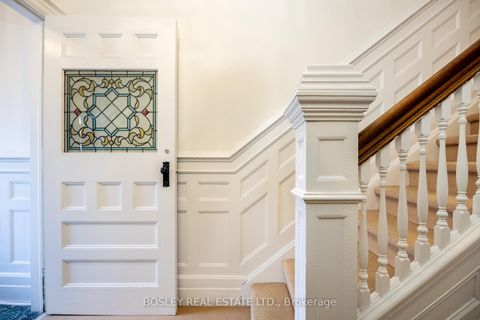 Photo 1 at 135 Madison Avenue, Annex, Toronto