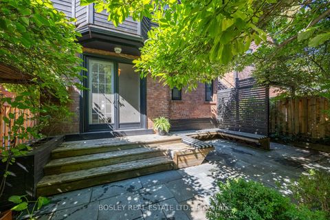 Photo 16 at 135 Madison Avenue, Annex, Toronto