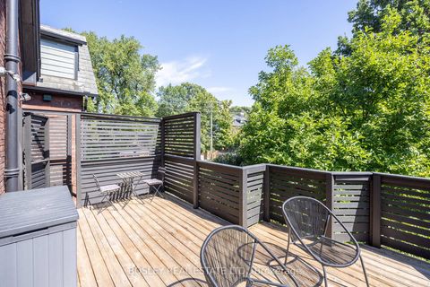 Photo 30 at 135 Madison Avenue, Annex, Toronto