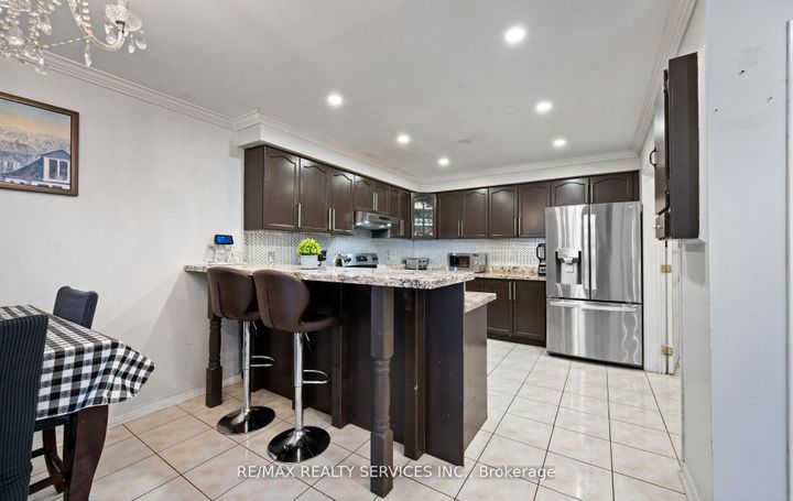 Photo 12 at 23 Edenvalley Road, Fletcher's Meadow, Brampton