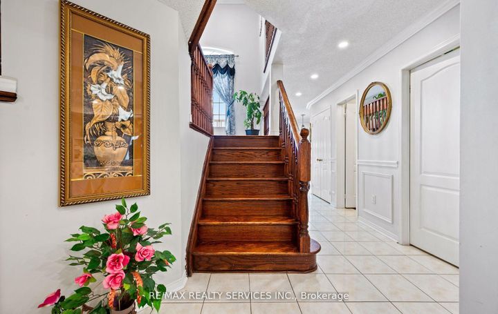 Photo 19 at 23 Edenvalley Road, Fletcher's Meadow, Brampton