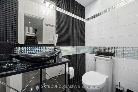 Photo 8 at 20 Fairview Boulevard, North Riverdale, Toronto