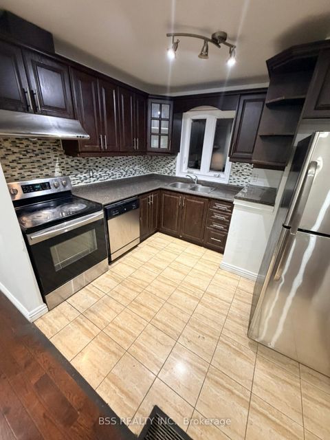 Photo 6 at 464 Warden Avenue, Oakridge, Toronto