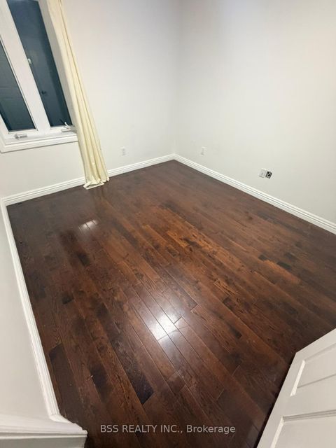 Photo 9 at 464 Warden Avenue, Oakridge, Toronto