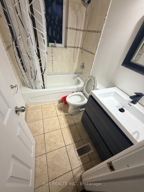 Photo 14 at 464 Warden Avenue, Oakridge, Toronto