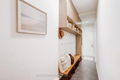 Photo 2 at 3 - 1396 Bloor Street W, Junction, Toronto