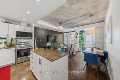 Photo 5 at 2103 - 218 Queens Quay Boulevard W, Waterfront Communities C1, Toronto