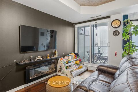 Photo 8 at 2103 - 218 Queens Quay Boulevard W, Waterfront Communities C1, Toronto