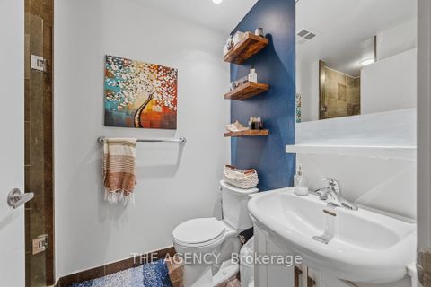 Photo 20 at 2103 - 218 Queens Quay Boulevard W, Waterfront Communities C1, Toronto