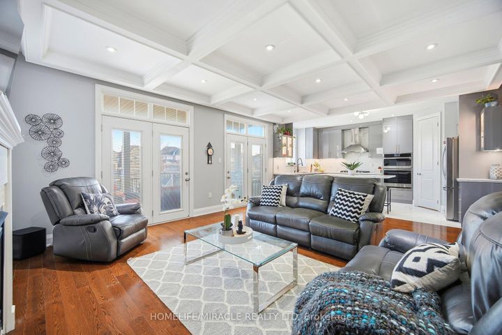 Photo 18 at 162 Coastline Drive, Bram West, Brampton