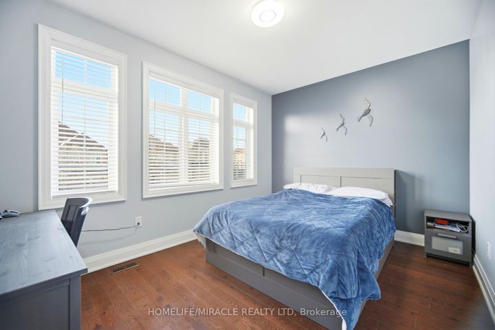 Photo 27 at 162 Coastline Drive, Bram West, Brampton