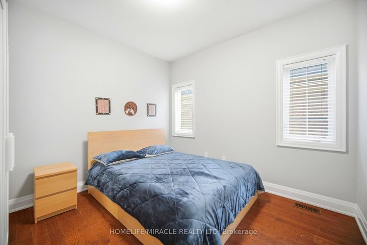 Photo 30 at 162 Coastline Drive, Bram West, Brampton