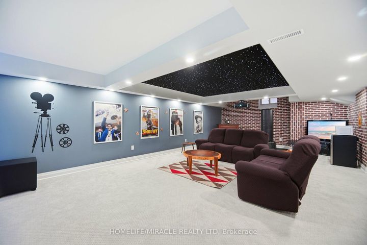 Photo 34 at 162 Coastline Drive, Bram West, Brampton