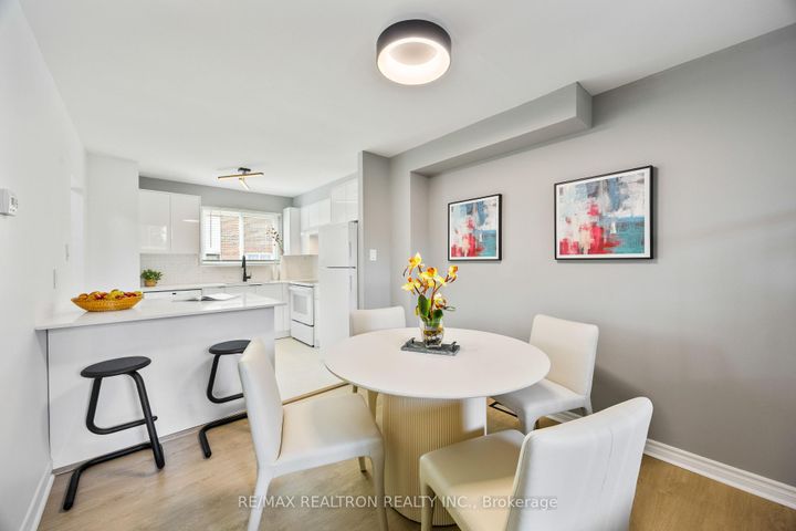 Photo 6 at 114 - 65 Godstone Road, Don Valley Village, Toronto