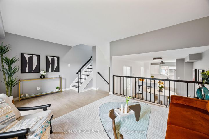 Photo 10 at 114 - 65 Godstone Road, Don Valley Village, Toronto