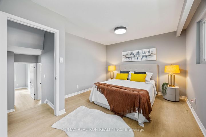 Photo 14 at 114 - 65 Godstone Road, Don Valley Village, Toronto
