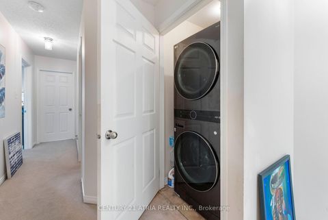 Photo 19 at 7 - 460 Woodmount Drive, Samac, Oshawa