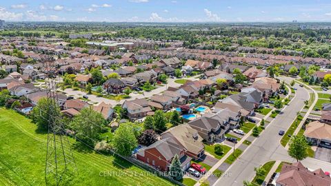 Photo 31 at 7 - 460 Woodmount Drive, Samac, Oshawa