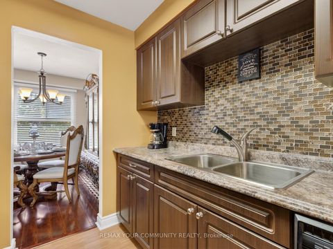 Photo 8 at 77 Oakhaven Drive, Milliken, Toronto