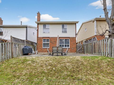 Photo 31 at 77 Oakhaven Drive, Milliken, Toronto