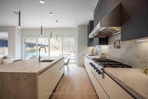 Photo 7 at 12 Bearwood Drive, Humber Valley, Toronto