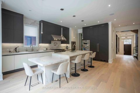 Photo 10 at 12 Bearwood Drive, Humber Valley, Toronto