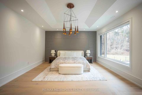 Photo 17 at 12 Bearwood Drive, Humber Valley, Toronto