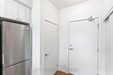 Photo 14 at 917 - 51 Clarington Boulevard, Bowmanville, Clarington