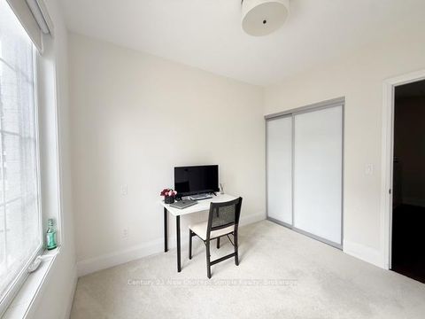 Photo 12 at TH7 - 388 Highway E, Doncrest, Richmond Hill