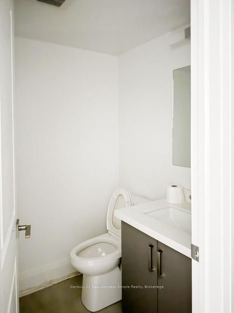 Photo 16 at TH7 - 388 Highway E, Doncrest, Richmond Hill