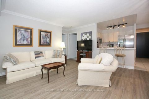 Photo 9 at 505 - 600 Queens Quay W, Waterfront Communities C1, Toronto