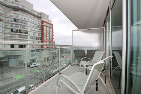 Photo 14 at 505 - 600 Queens Quay W, Waterfront Communities C1, Toronto