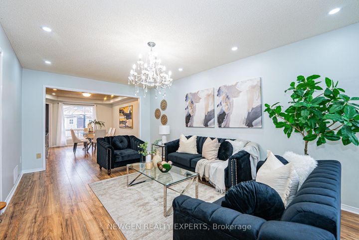 Photo 6 at 30 Adirondack Crescent, Wellington, Brampton