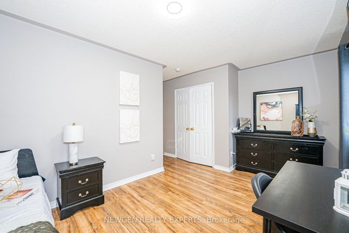 Photo 28 at 30 Adirondack Crescent, Wellington, Brampton