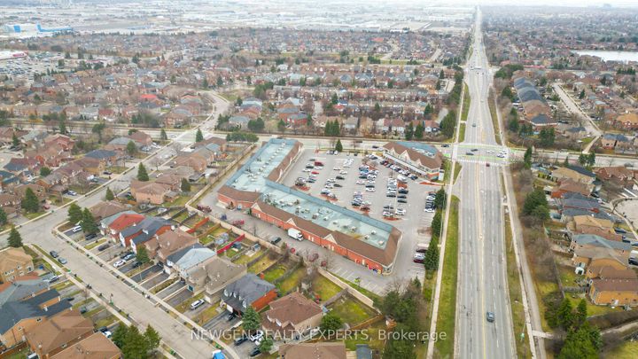 Photo 47 at 30 Adirondack Crescent, Wellington, Brampton