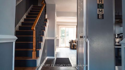 Photo 3 at 1544 Connery Crescent, Lakeview, Oshawa