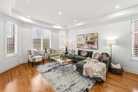 Photo 7 at 30 Glacier Crescent, Rouge E11, Toronto