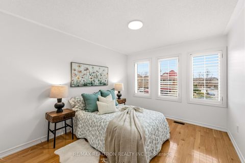 Photo 26 at 30 Glacier Crescent, Rouge E11, Toronto