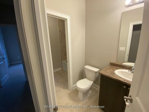 Photo 12 at 38 Shelson Place, Sutton & Jackson's Point, Georgina