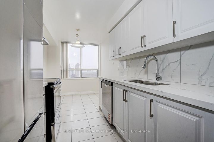 Photo 15 at 2108 - 115 Omni Drive, Bendale, Toronto