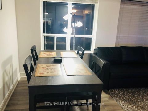 Photo 7 at 1912 - 310 Burnhamthorpe Road W, City Centre, Mississauga