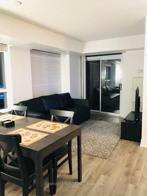 Photo 8 at 1912 - 310 Burnhamthorpe Road W, City Centre, Mississauga